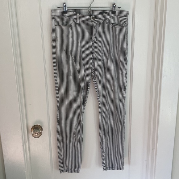 Club Monaco Black and White Striped Skinny Pants - Picture 4 of 8